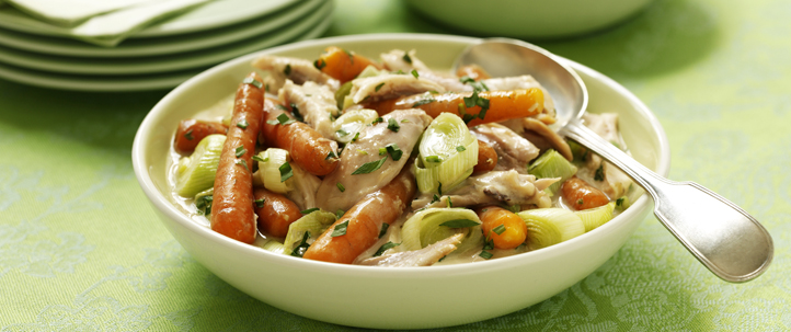 Turkey-Fricassee-with-Tarragon-Carrots_banner